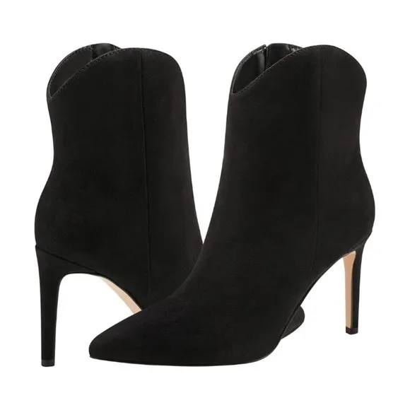 Marc Fisher Boots in Black