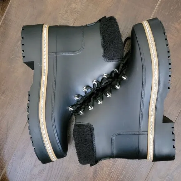 Marc Fisher Combat Rain Boots Womens 9 Chic Shiny City Fur Trim Whimsygoth