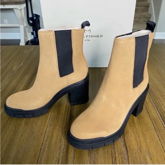 Marc Fisher tan suede block heeled ankle boots