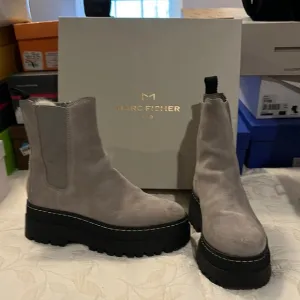 Marc Fisher Women's Gray Suede Boots