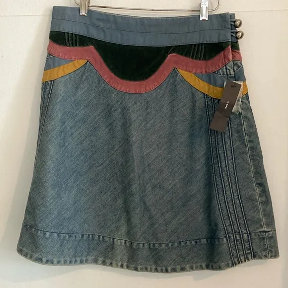 Marc Jacobs Y2K Denim Skirt 70’s style sz 6 NWT