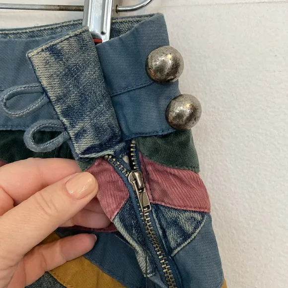 Marc Jacobs Y2K Denim Skirt 70’s style sz 6 NWT