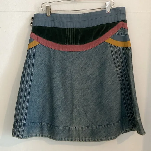Marc Jacobs Y2K Denim Skirt 70’s style sz 6 NWT