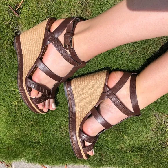 Massimo Dutti Brown Leather Platform Sandals size 8