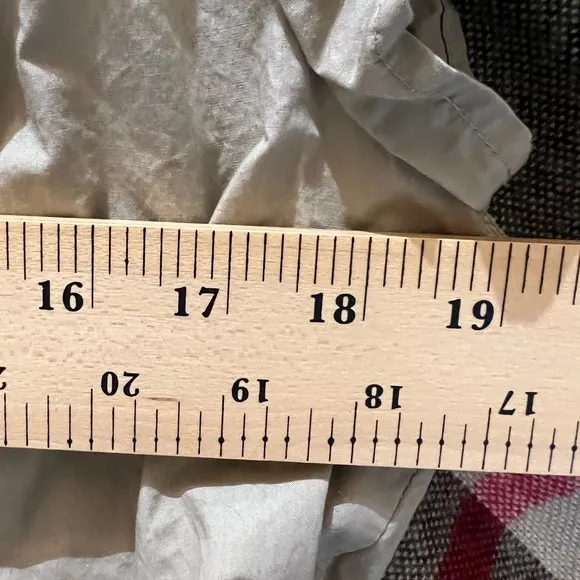 MEASURING A DRESS WIDTH WAIST HIPS LENGTH