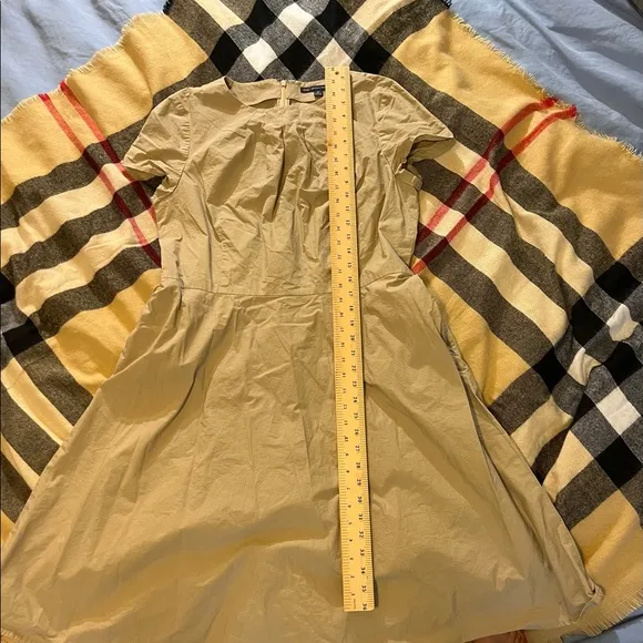 MEASURING A DRESS WIDTH WAIST HIPS LENGTH