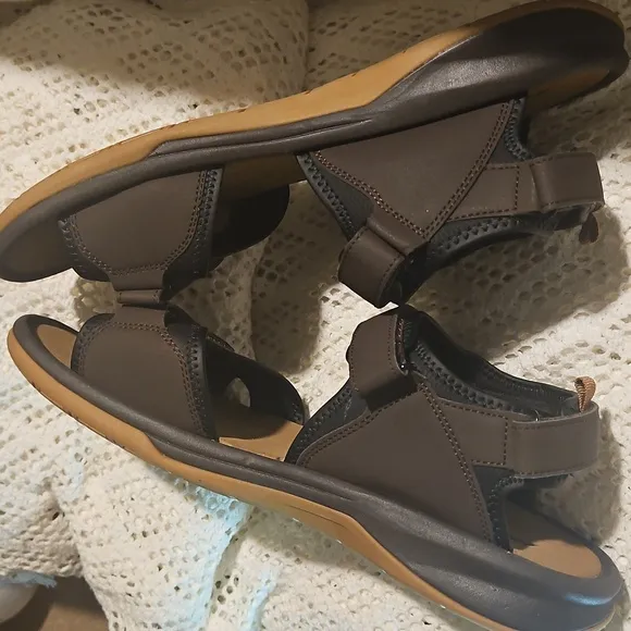 Men Brown Sandals