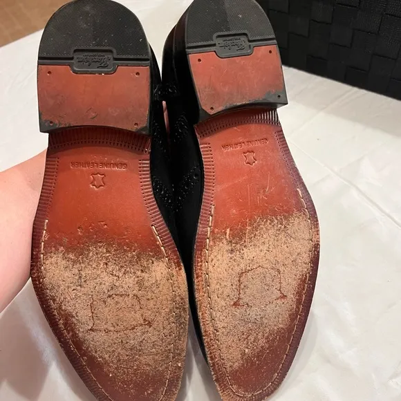 Men’s Black Florsheim dress shoes