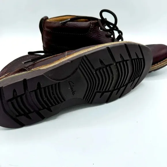 Men’s Clark’s Boots vguc size 11. Leather and suede uppers