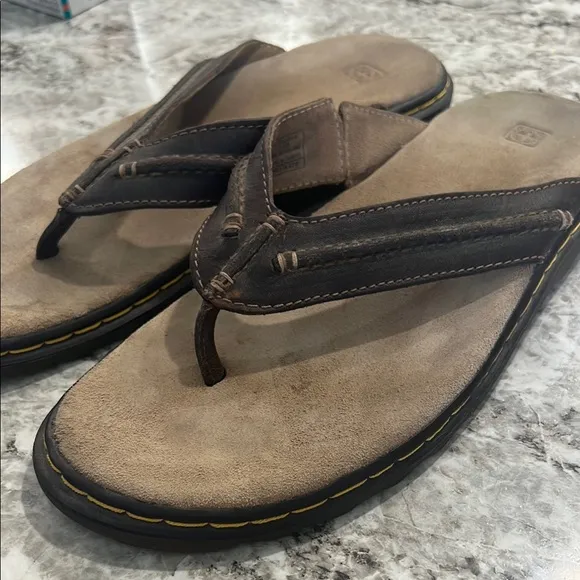 Men’s Dr. Marten’s docs Brown Leather Sandals size 12 flip flop brown