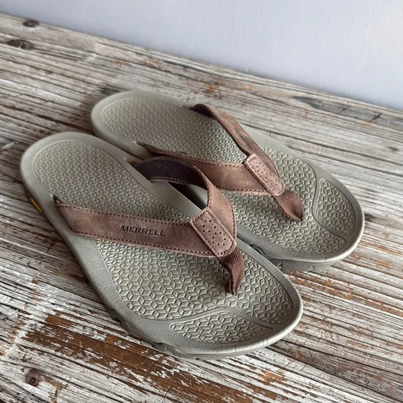 Merrell Brown Sandals size 8