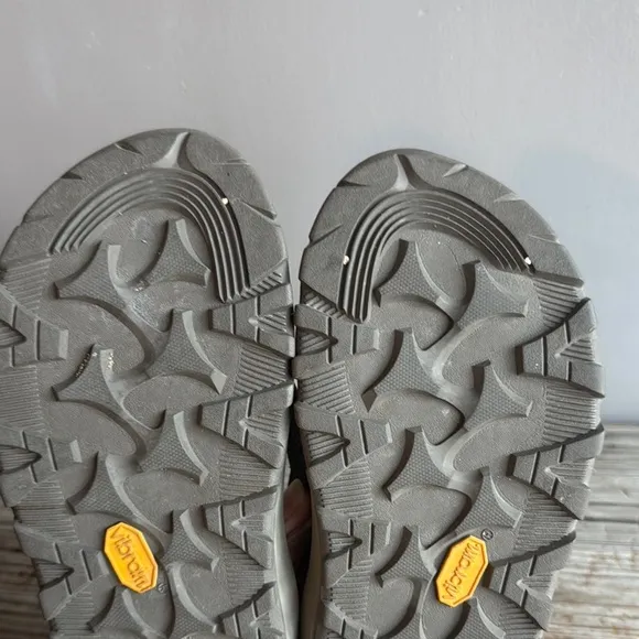 Merrell Brown Sandals size 8