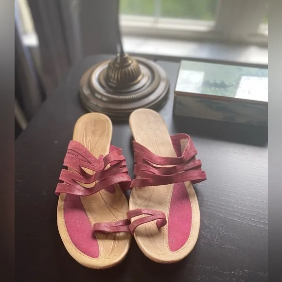 Merrell Red Slice Sandal​​​​