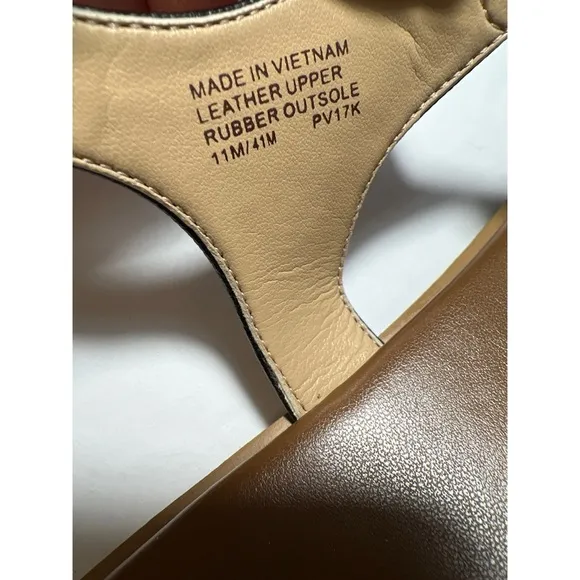 Michael Kors Black and Brown T-Strap Sandals