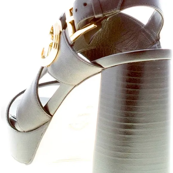 MICHAEL KORS Carmen Platform Sandals Women's Size US8M Black Worn Twice!