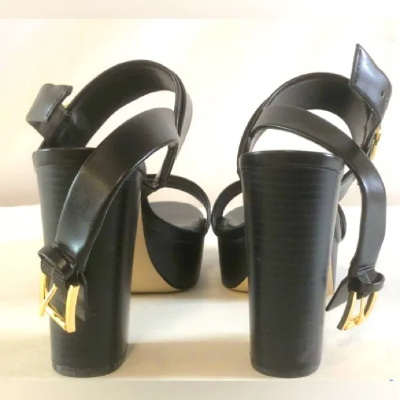 MICHAEL KORS Carmen Platform Sandals Women's Size US8M Black Worn Twice!