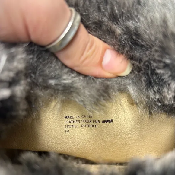 Michael Kors Silver Faux Fur Metallic Carlie Boots Size 6 Gunmetal
