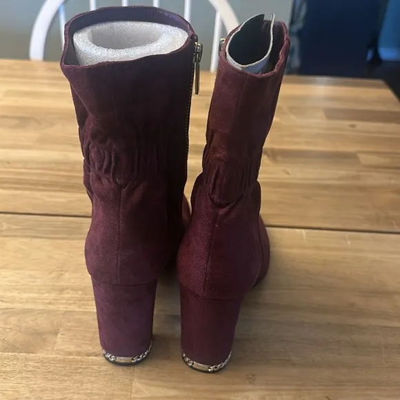 MICHAEL KORS SUEDE burgundy DOLORES BOOTS