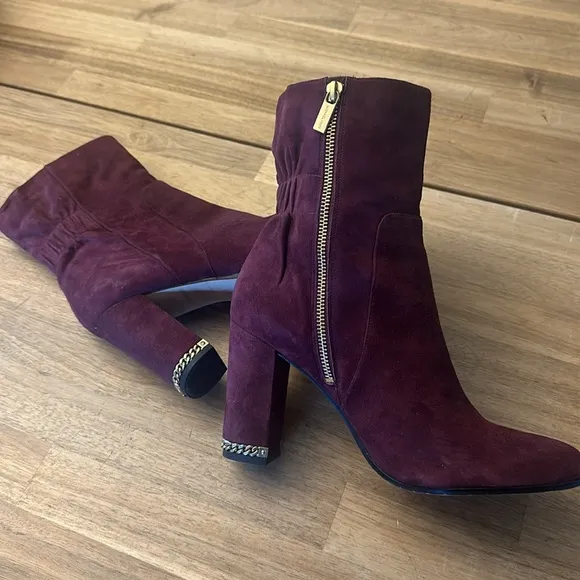 MICHAEL KORS SUEDE burgundy DOLORES BOOTS