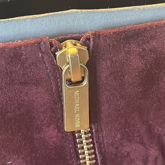 MICHAEL KORS SUEDE burgundy DOLORES BOOTS