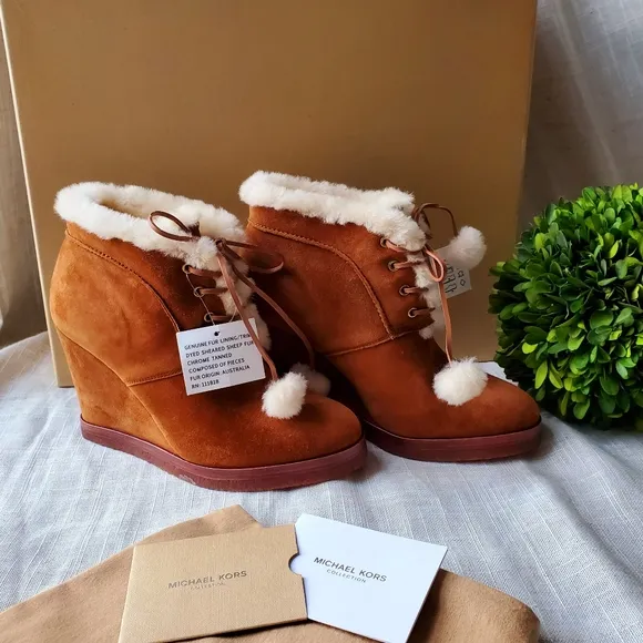 Michael Kors Tan Suede Ankle Lace-Up Boots In Dark Luggage Sz 7.5