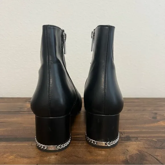 MICHAEL Michael Kors Chain-Detail Black SABRINA MID BOOTIE. Size 9.5.
