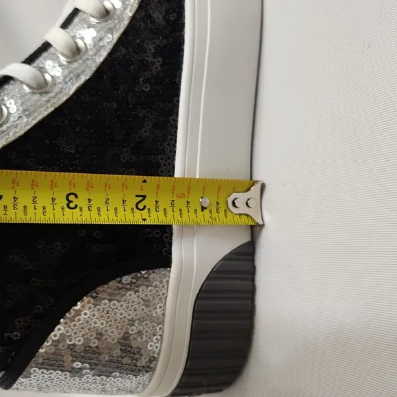 Michael Michael Kors Gertie Two-Toned  Sequined Canvas Sneakers (W Size 6)