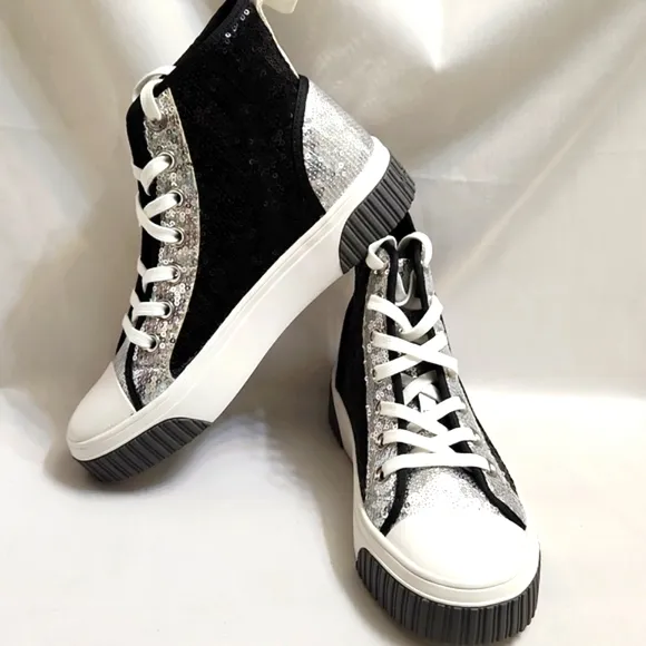 Michael Michael Kors Gertie Two-Toned  Sequined Canvas Sneakers (W Size 6)
