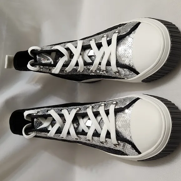 Michael Michael Kors Gertie Two-Toned  Sequined Canvas Sneakers (W Size 6)