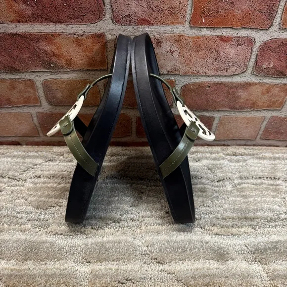 Miller cloud sandals women’s Sz 9