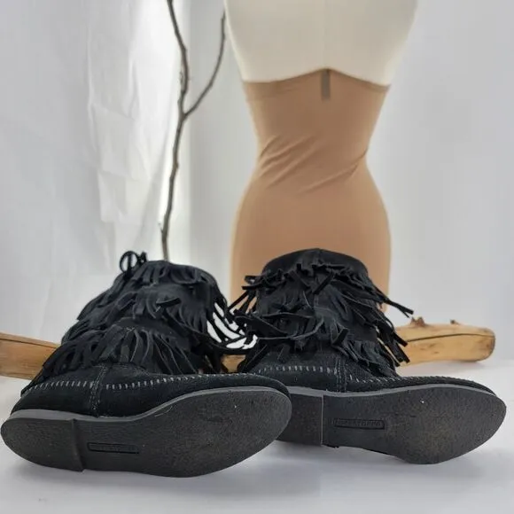 Minnetonka black fringed moccasin boots