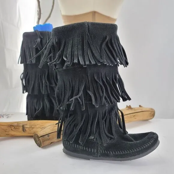 Minnetonka black fringed moccasin boots