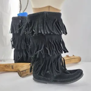 Minnetonka black fringed moccasin boots