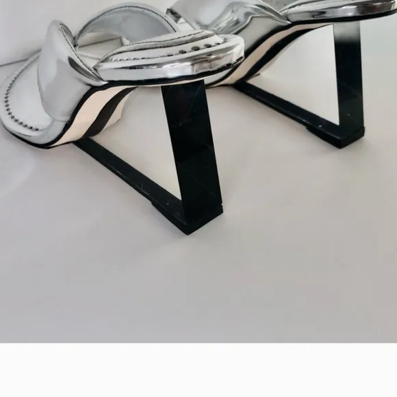 Mirrored Metallic Patent leather reflective wedge sandals By Good American