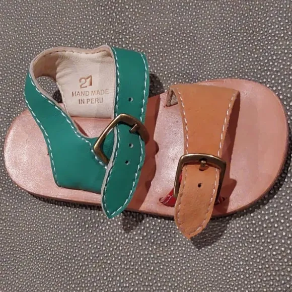 Misha and Puff Leather Sandals - Tan and Green. EUR 21. VGUC