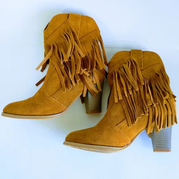 Miss &amp; Mr. Foot Women's Fringe Suede Ankle Boots