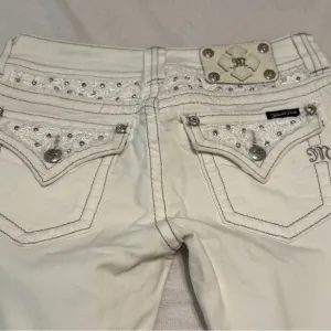 miss me jeans 27 skinny Low Rise - White