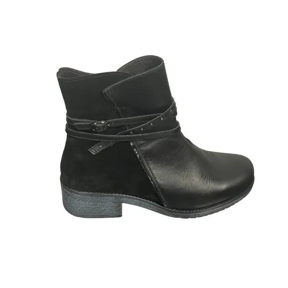 Naot Made In Israel Black Leather Suede Studded Ankle Boots Sz 40 Us 9