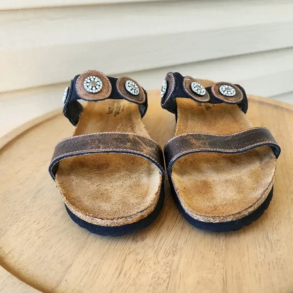 Naot Marissa women's slide sandals size 6