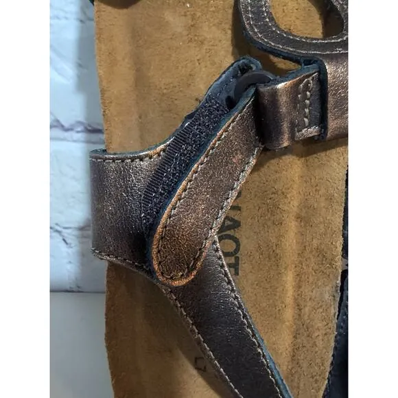 Naot Rachel Antique Gold Bronze Metallic Leather Wedge Sandals Womens 38 7 NWT