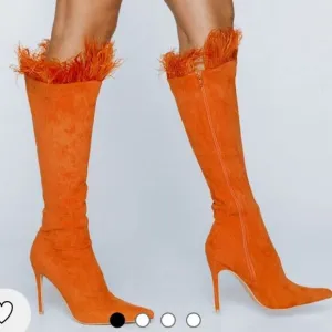 Nasty Gal Faux Suede Feather Trim Knee High Boots Blue Heels New in Box