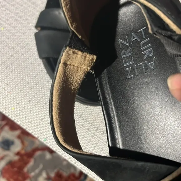 Naturalizer Riviera Wedge Sandal, leather size9.5