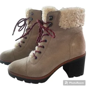 Naturalizer Varuna Boots Faux Fur Leather Upper