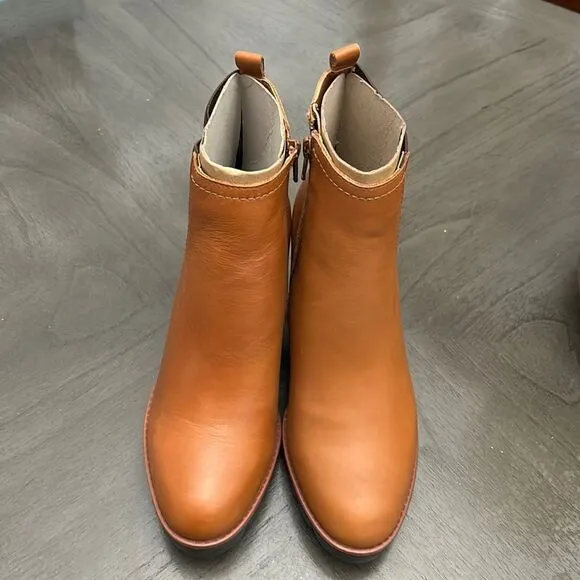 NATURALIZER VERNEY WATERPROOF LEATHER LUG BOOTS CIDER-SPICE (WIDE)