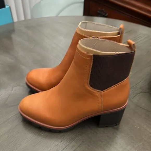 NATURALIZER VERNEY WATERPROOF LEATHER LUG BOOTS CIDER-SPICE