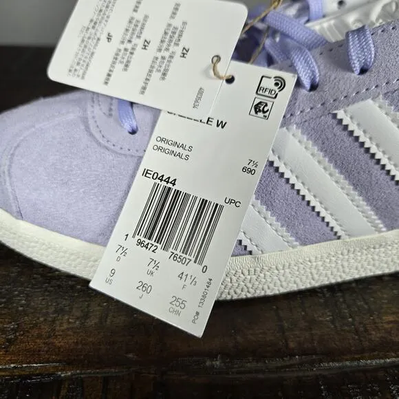 NEW Adidas Gazelle Womens Size 9 Casual Sneaker Shoes Purple Violet White IE0444
