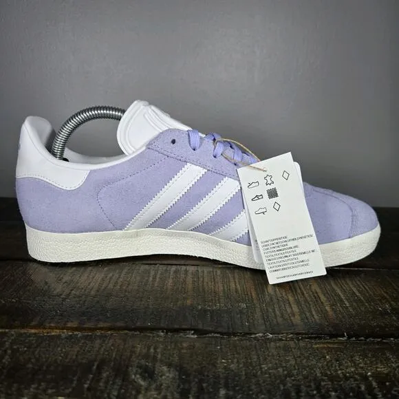 NEW Adidas Gazelle Womens Size 9 Casual Sneaker Shoes Purple Violet White IE0444