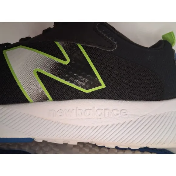 New Balance 545 Running Shoes Cushioned Lightweight Sneakers Black Boys 6