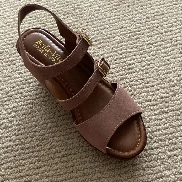 NEW Bella Vita Blush Suede Aniitaly Slingback Wedge Sandals Leather Size 8.5 NIB