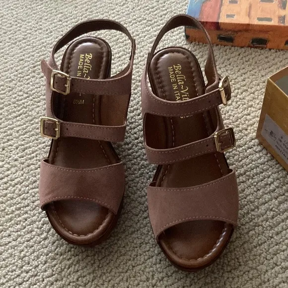 NEW Bella Vita Blush Suede Aniitaly Slingback Wedge Sandals Leather Size 8.5 NIB